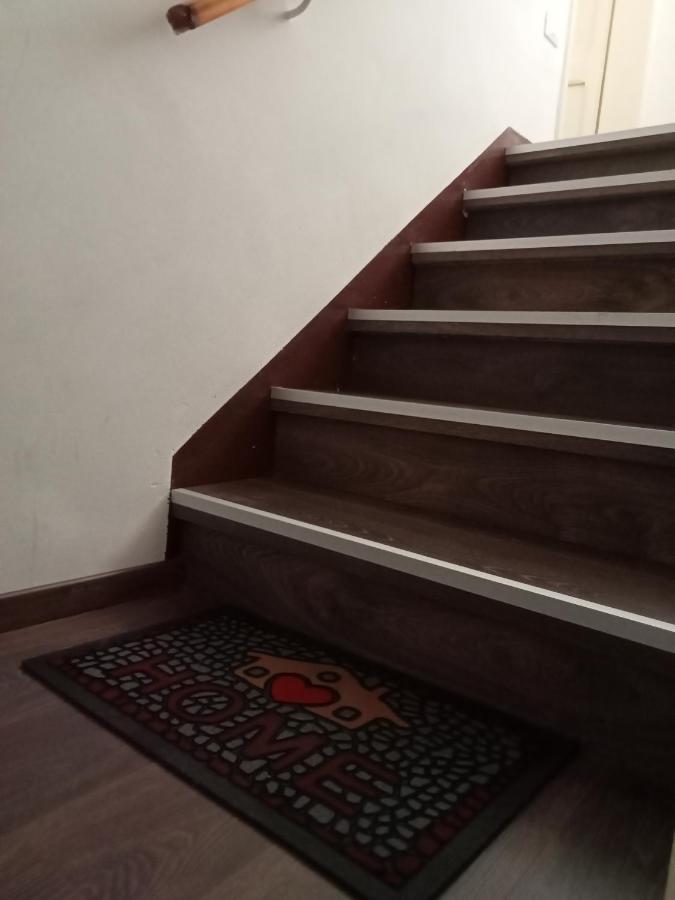 Casa Sofia - Appartamento Con Parcheggio Riservato Τέρνι Εξωτερικό φωτογραφία