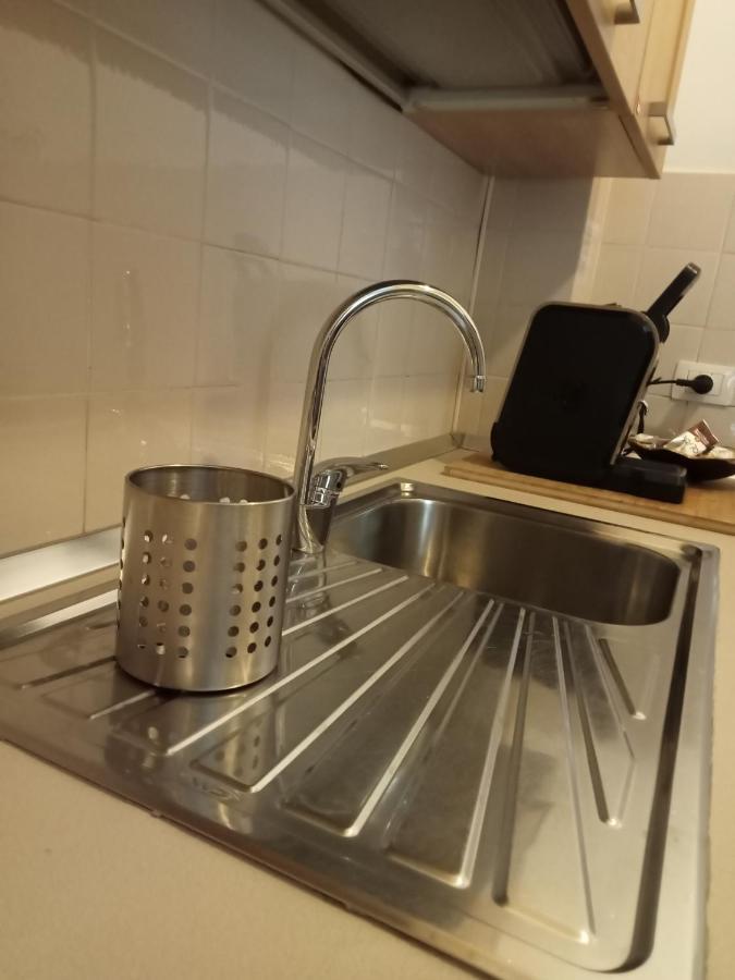 Casa Sofia - Appartamento Con Parcheggio Riservato Τέρνι Εξωτερικό φωτογραφία
